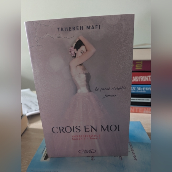 Shatter me série en français (in french) - Picture 5 of 7